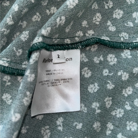 REFORMATION SARAH CHIVE GREEN FLORAL PRINT MINI DRESS 2 - Picture 6 of 6